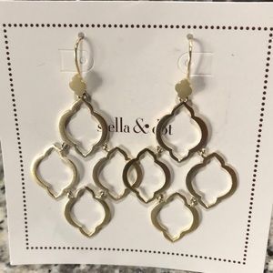 Stella and Dot Chandler Earrings